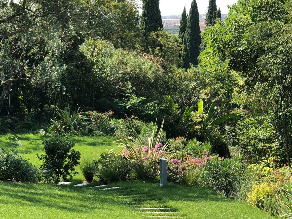 Villa Il Bacio Del Sole Verona Exterior foto